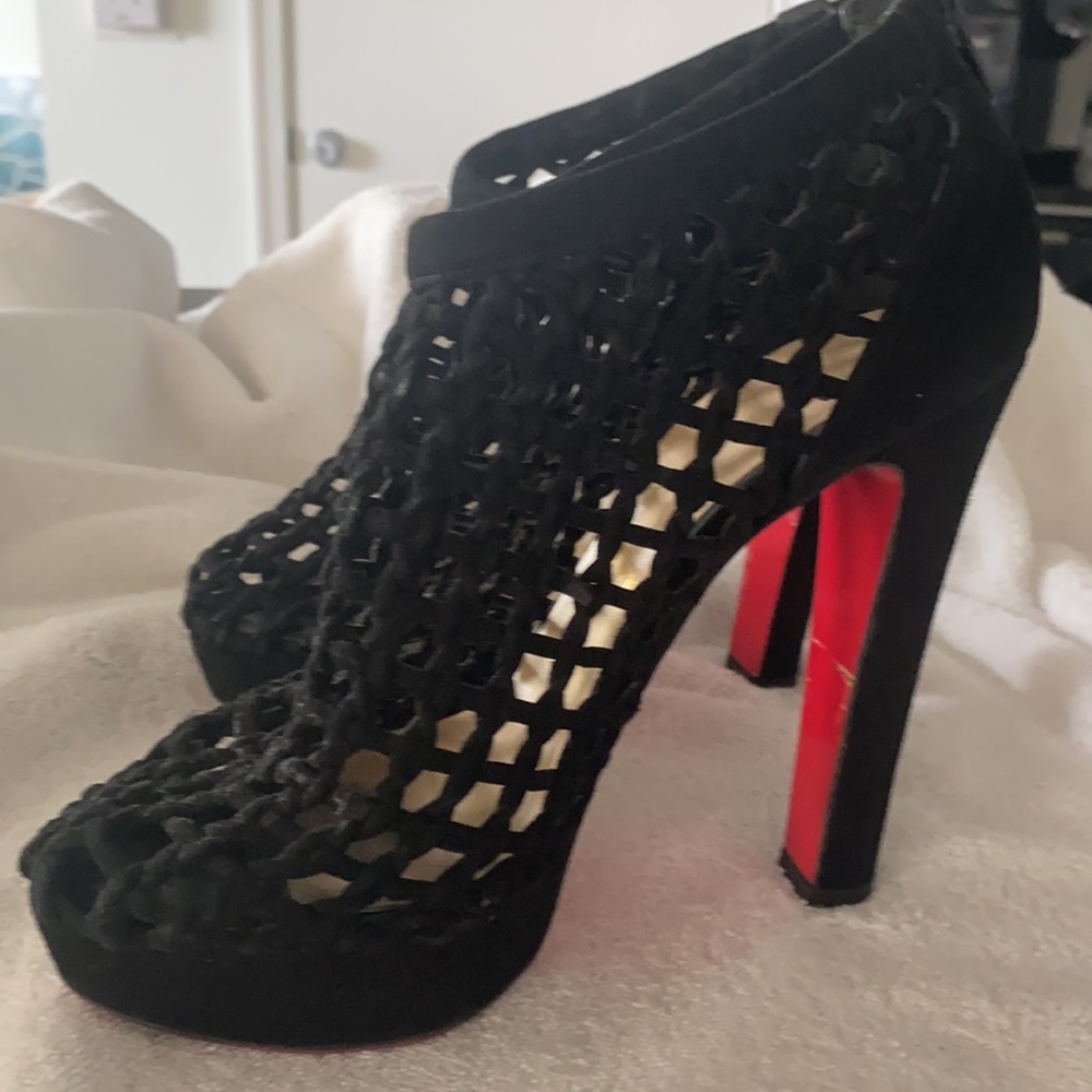 Platform CL Heels - Picture 4 of 11
